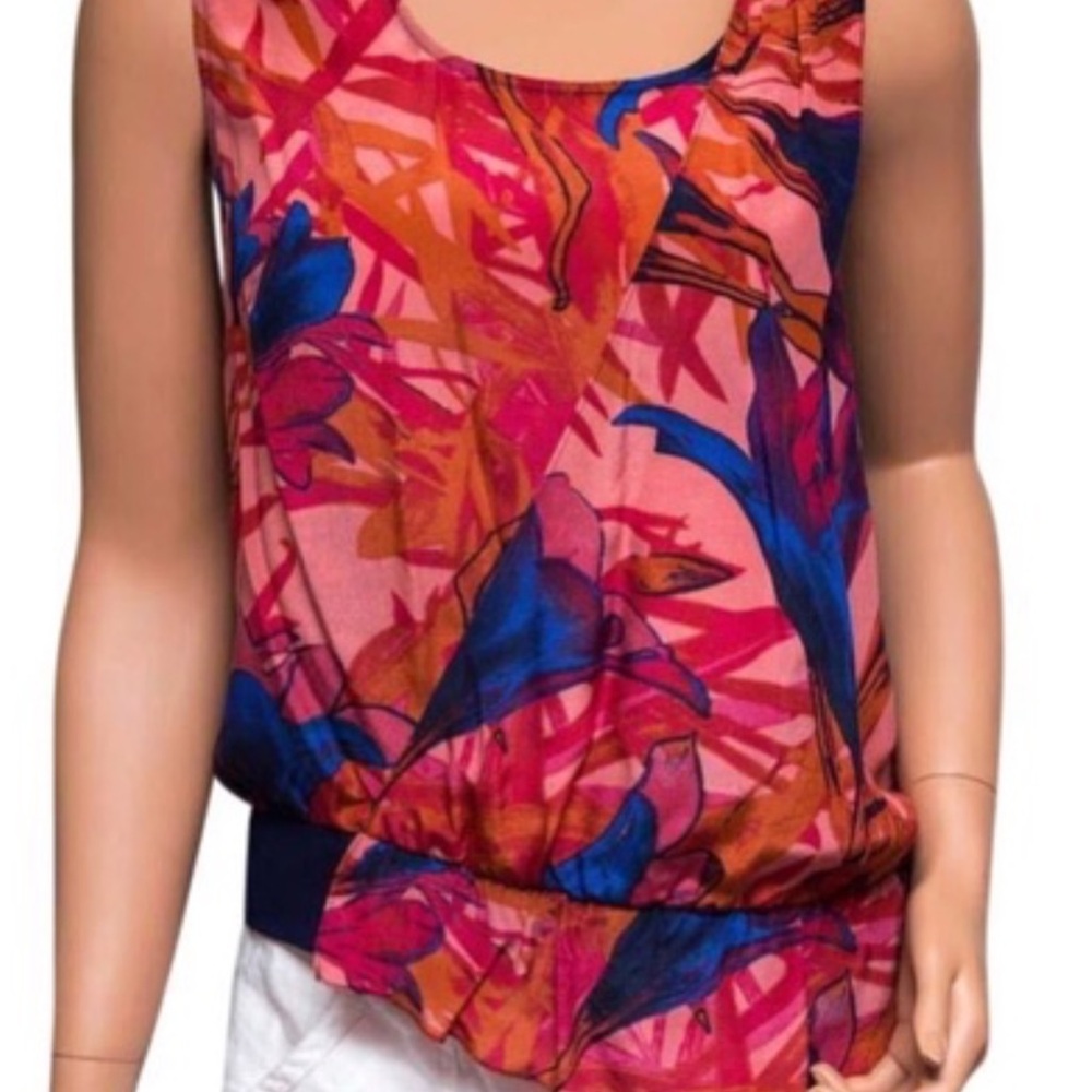 Leifsdottir Anthropologie Pink and Blue Floral Top